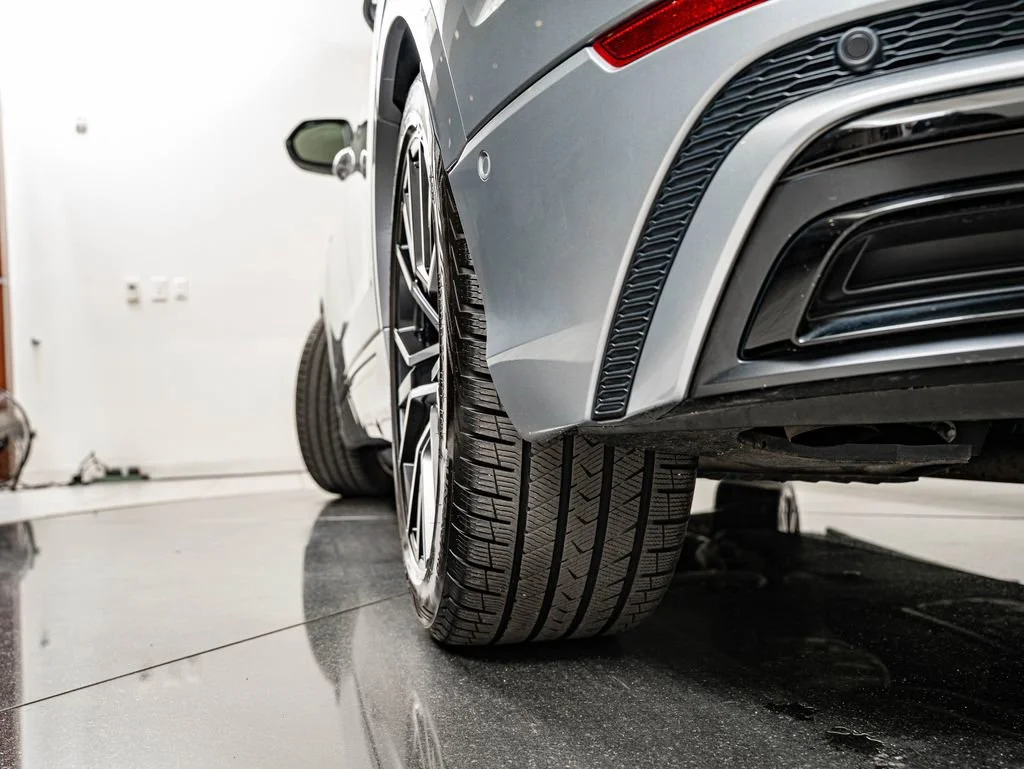 Used 2019 Florett Silver Metallic Audi 3.0T Prestige image 45