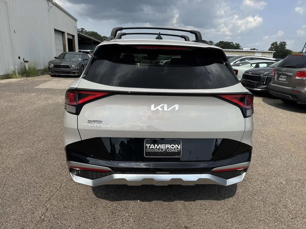 New 2025 Wolf Gray Kia SX image 7