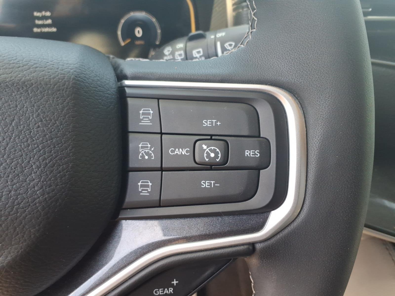Certified Used 2023 White Jeep Base image 29