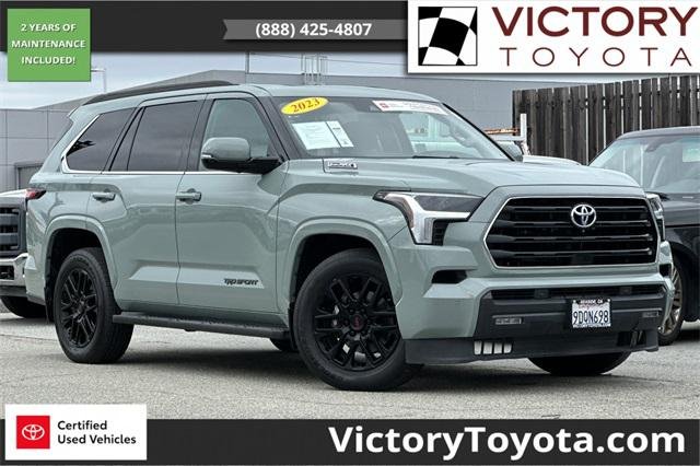 2023 Toyota Sequoia SR5 2WD i-FORCE MAX Hybrid's photo