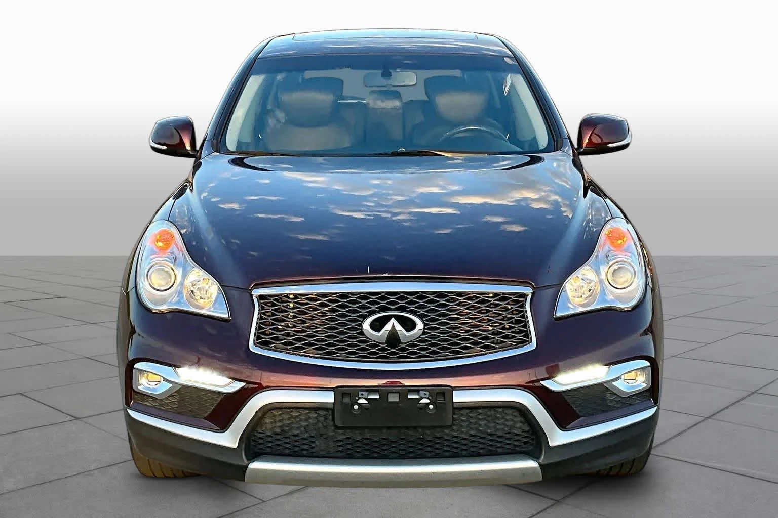 Pre-Owned 2016 INFINITI QX50