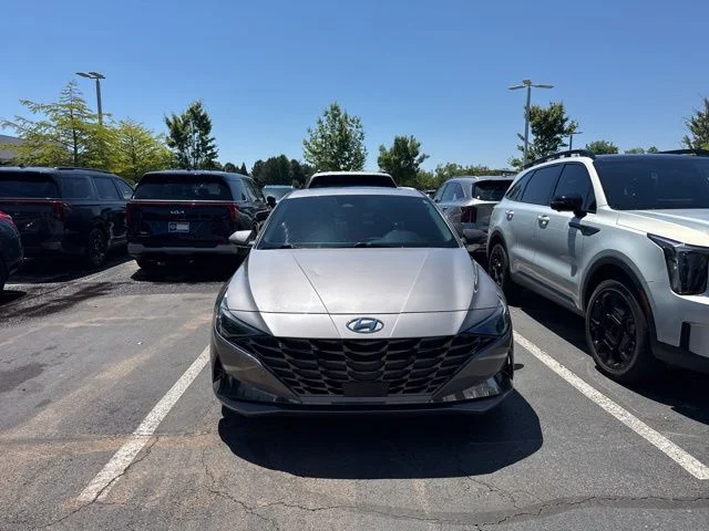 Used 2021 Gray Hyundai Limited image 7