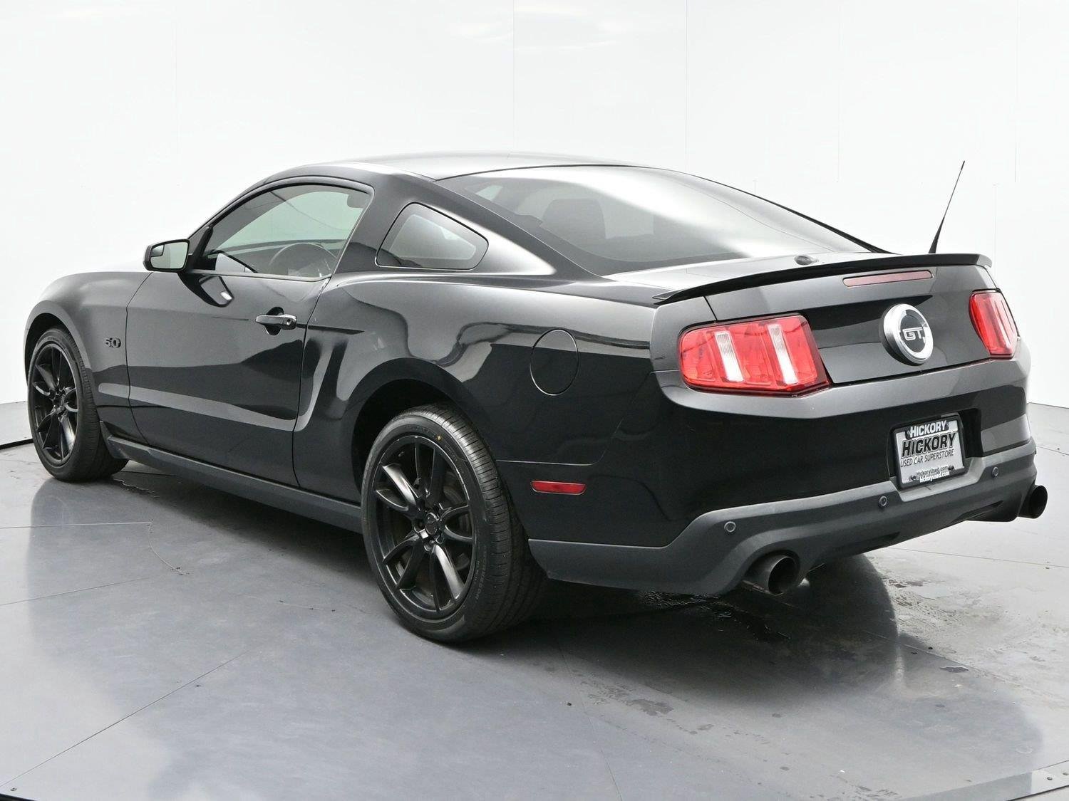 Used 2012 Black Ford GT Premium image 5
