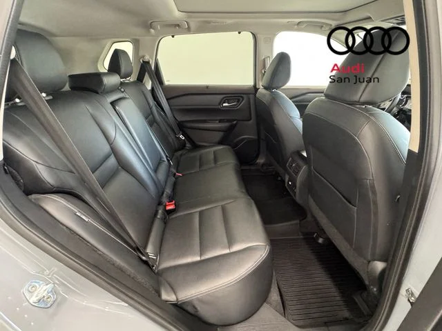 Used 2022 Gray Nissan SL image 28