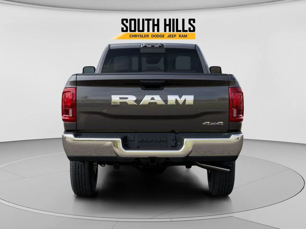 2026 RAM 3500 Tradesman - Photo 7