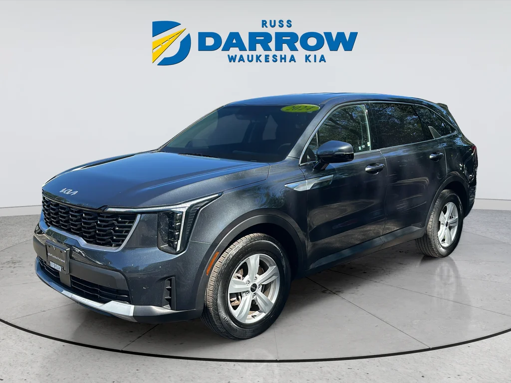 Certified Used 2024 Gray Kia LX image 1