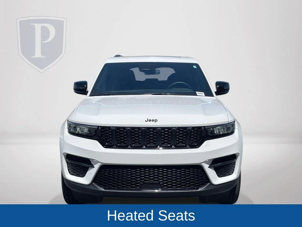 Used 2023 White Jeep Altitude X image 3