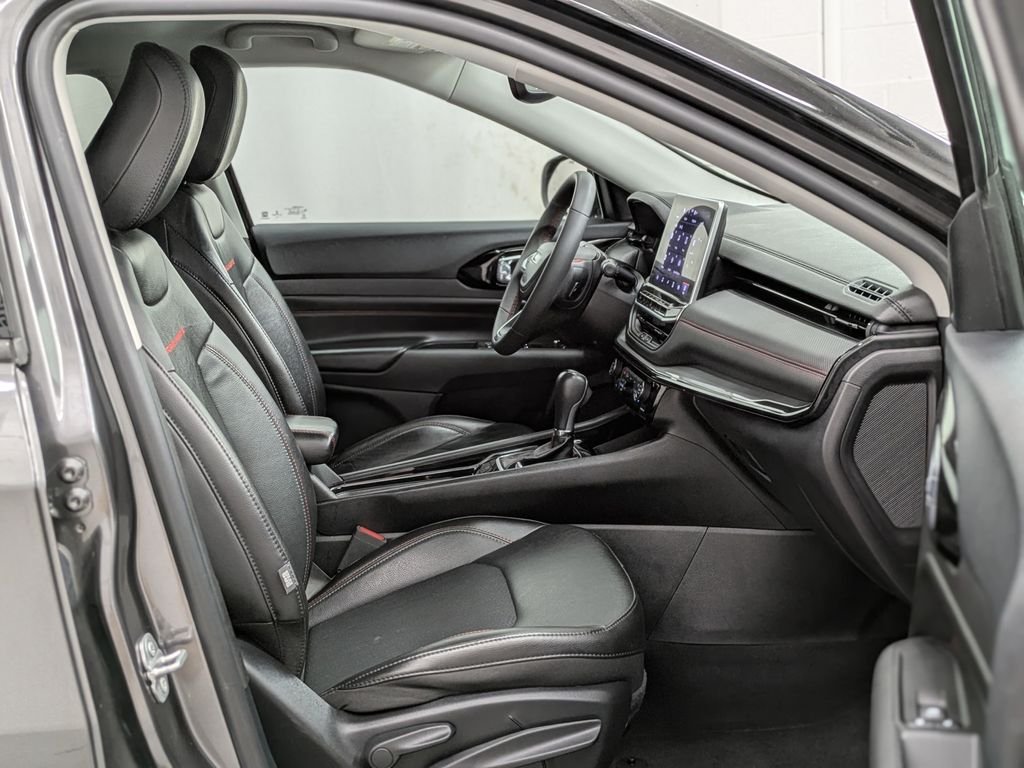 Used 2022 Gray Jeep Trailhawk image 15