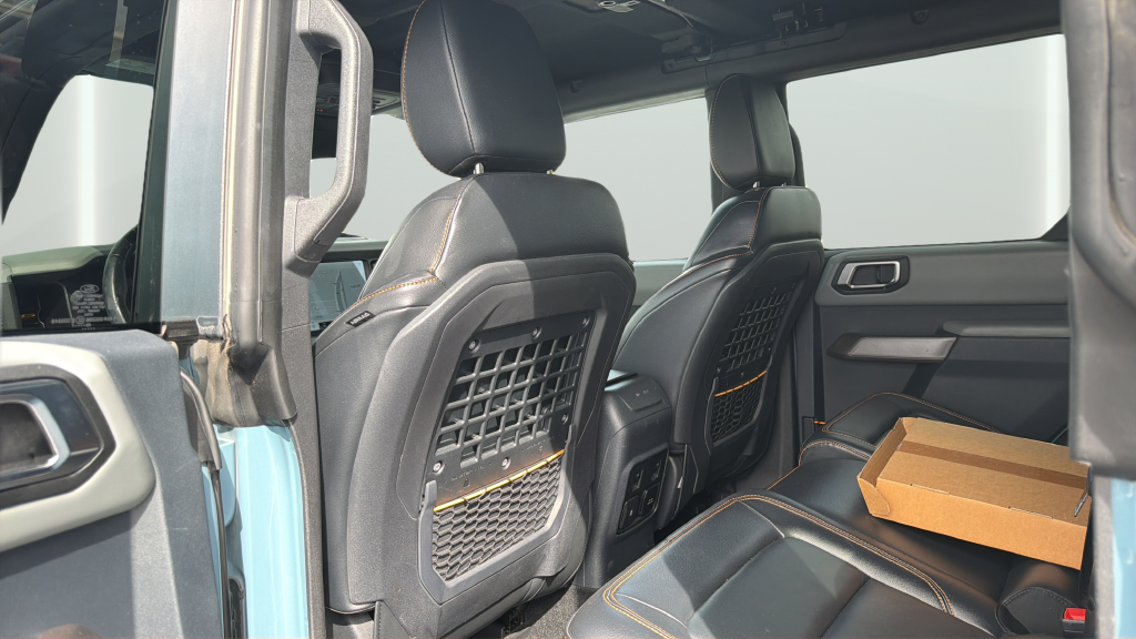 Used 2023 Blue Ford Badlands image 18