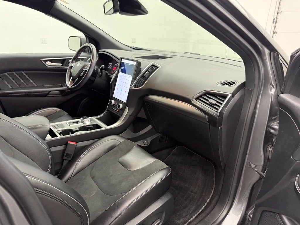 Used 2022 Gray Ford ST image 31