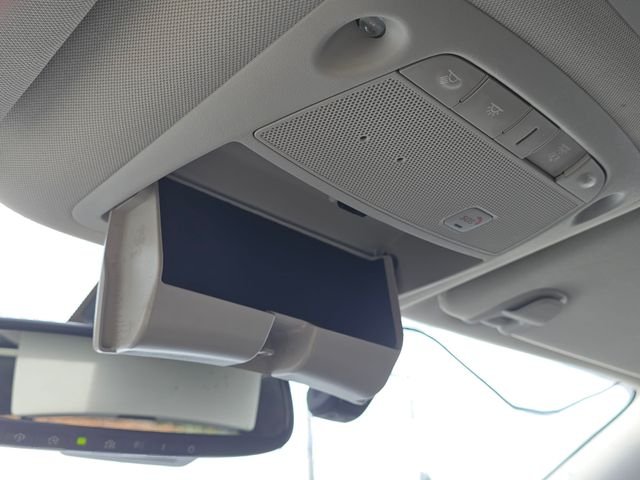 Used 2020 Pearl White Tricoat Nissan Platinum image 36