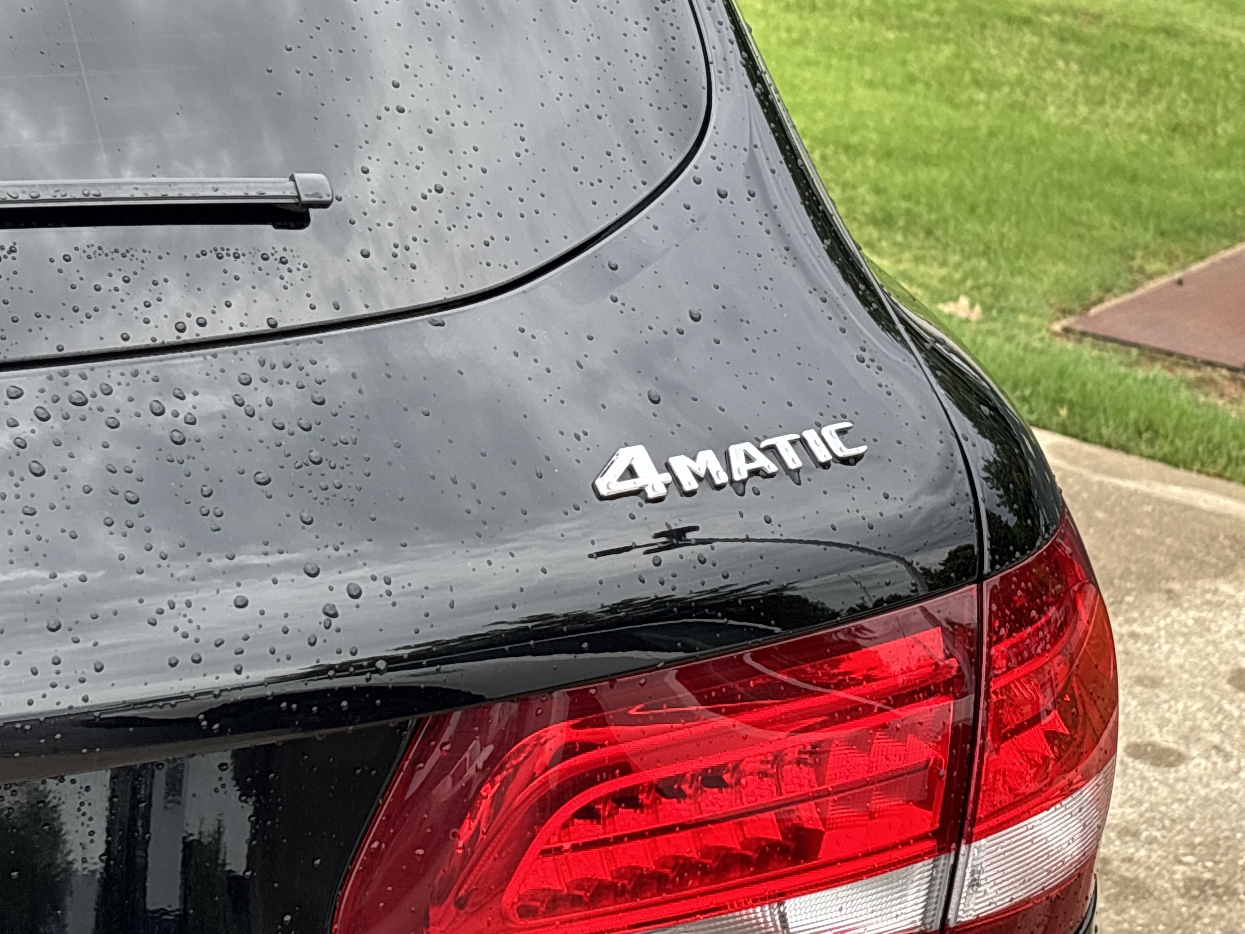 Used 2018 Black Mercedes-Benz GLC 300 4Matic image 7