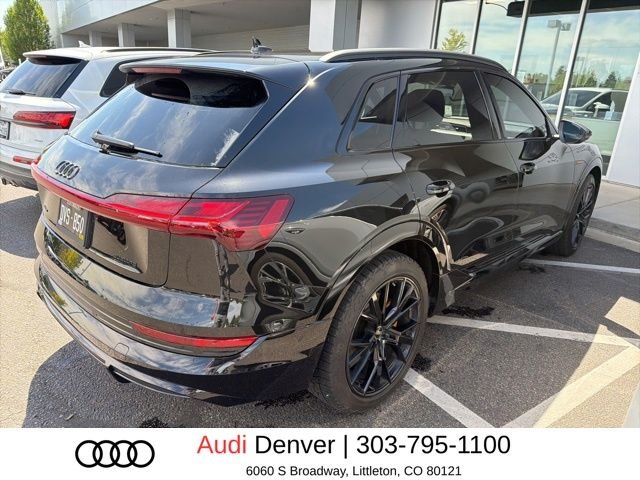 Used 2022 Black Audi  image 3