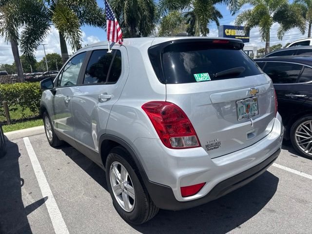 Used 2022 Silver Chevrolet LS image 7