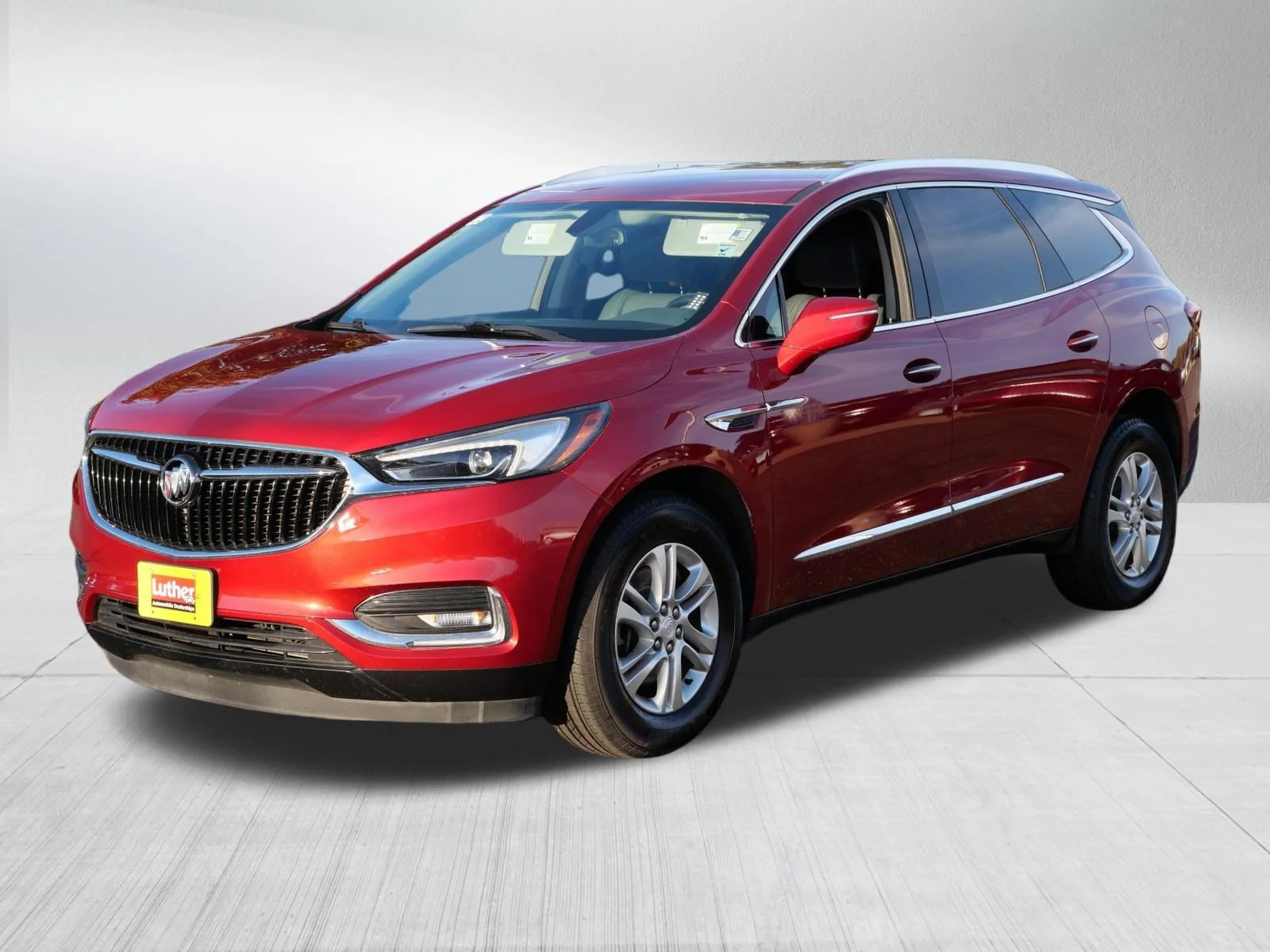 Used 2018 Red Quartz Tintcoat Buick Essence image 3