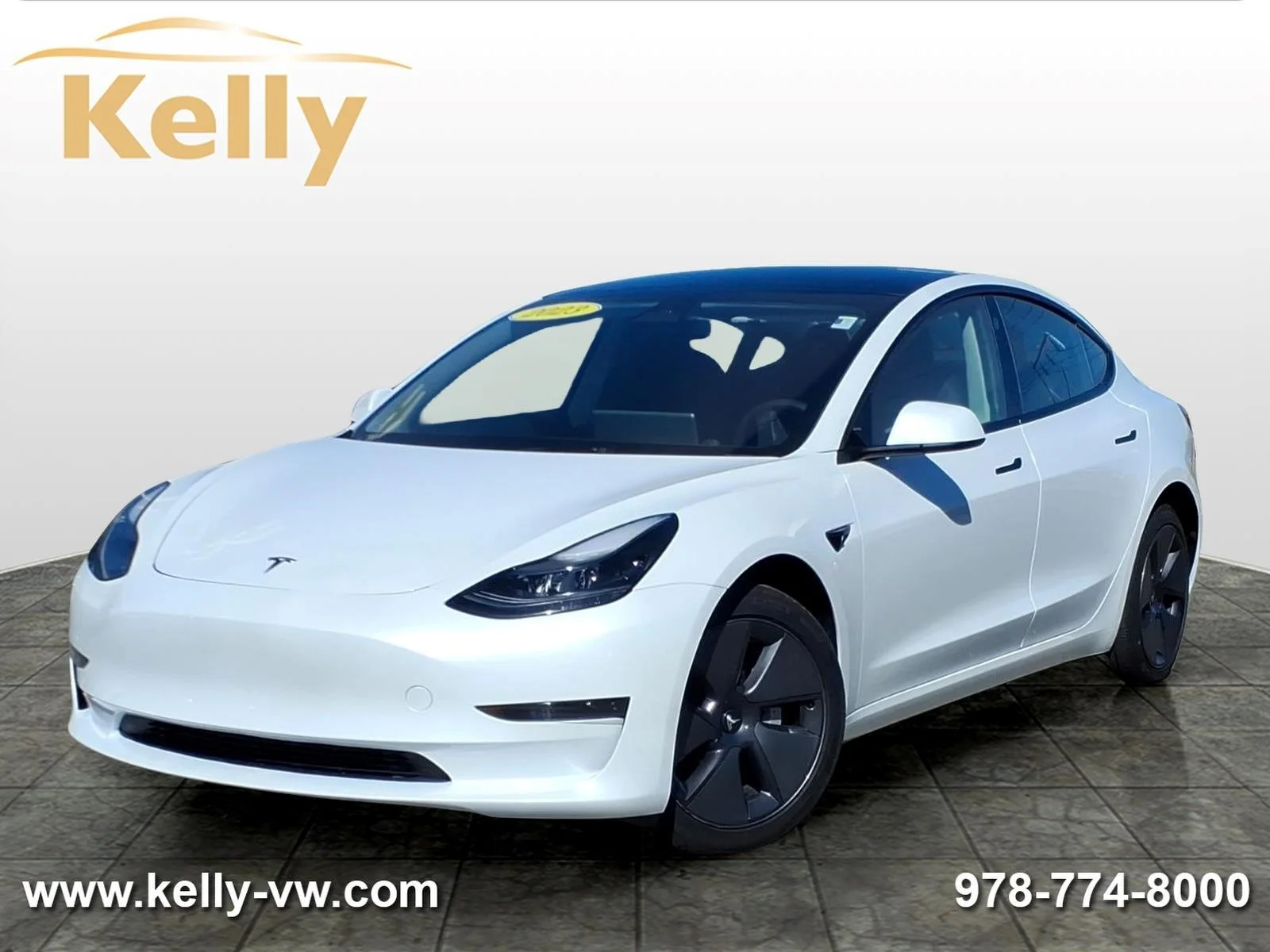 Used 2023 WHITE Tesla  image 1