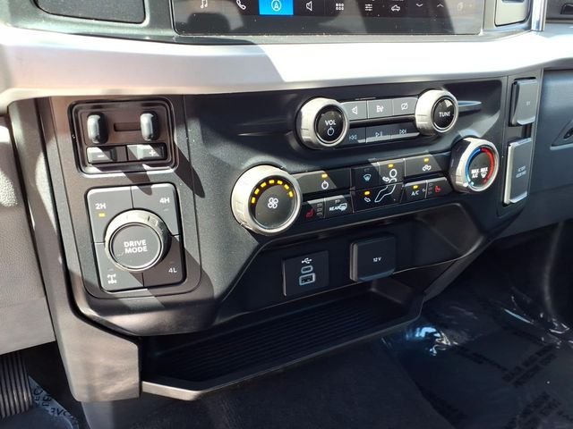 Used 2023 Stone Gray Metallic Ford XLT image 25