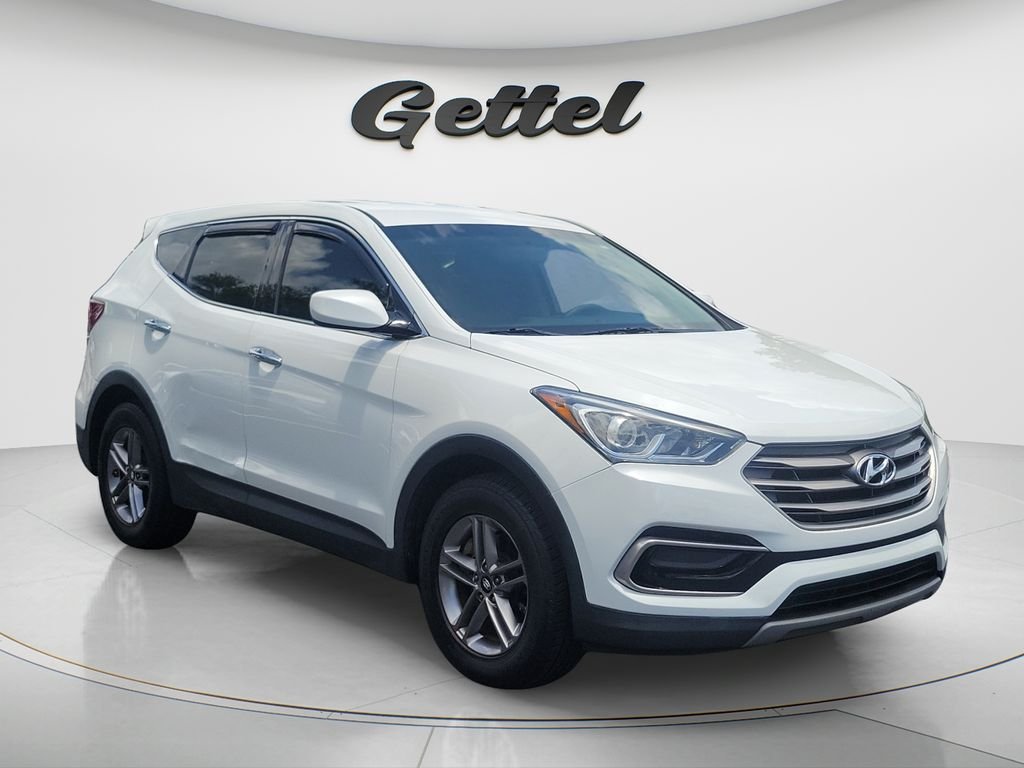 Used 2017 White Hyundai 2.4 Base image 3