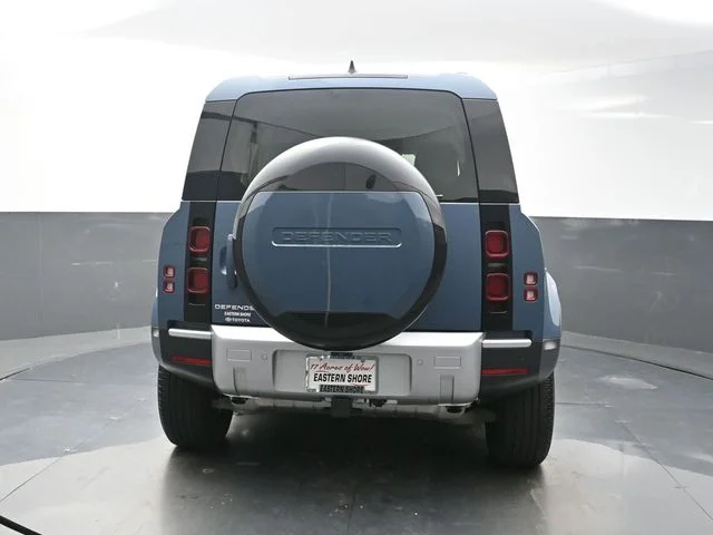 Used 2025 Blue Land Rover S image 6