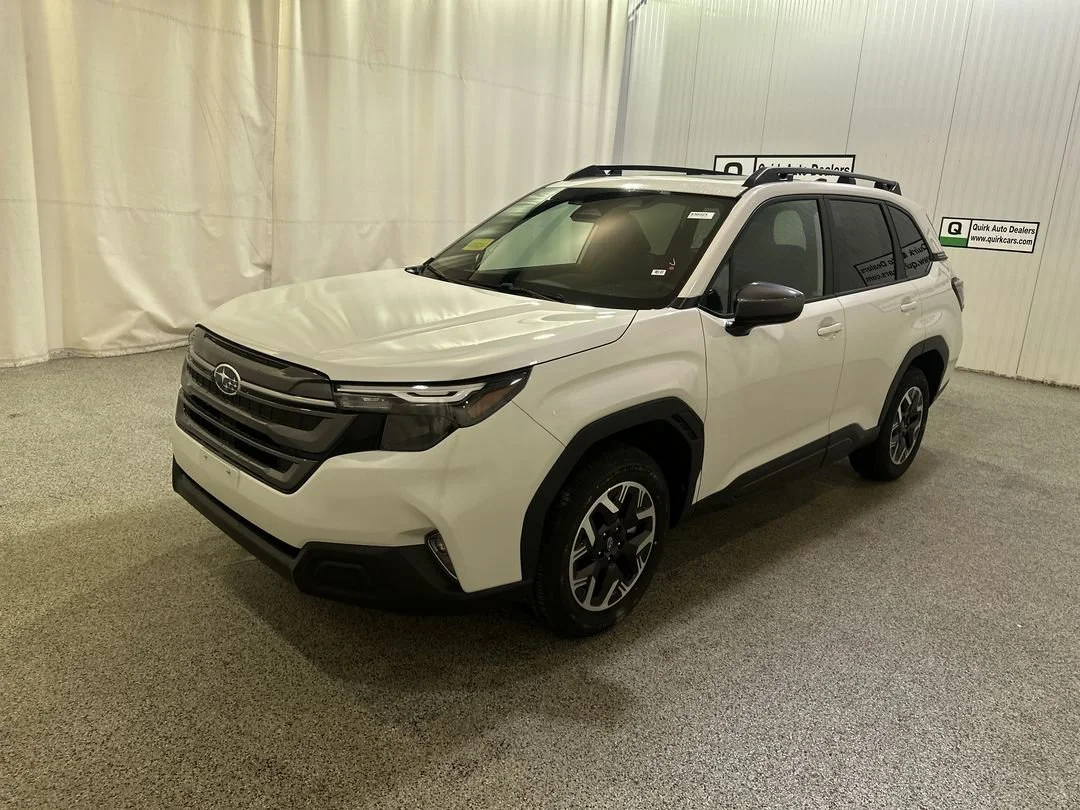 New 2026 Crystal White Pearl Subaru Premium image 4