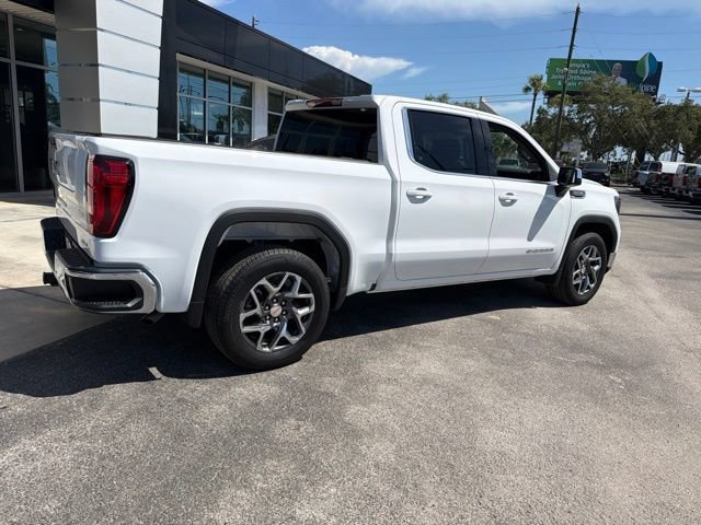 New 2026 Summit White GMC SLE image 10