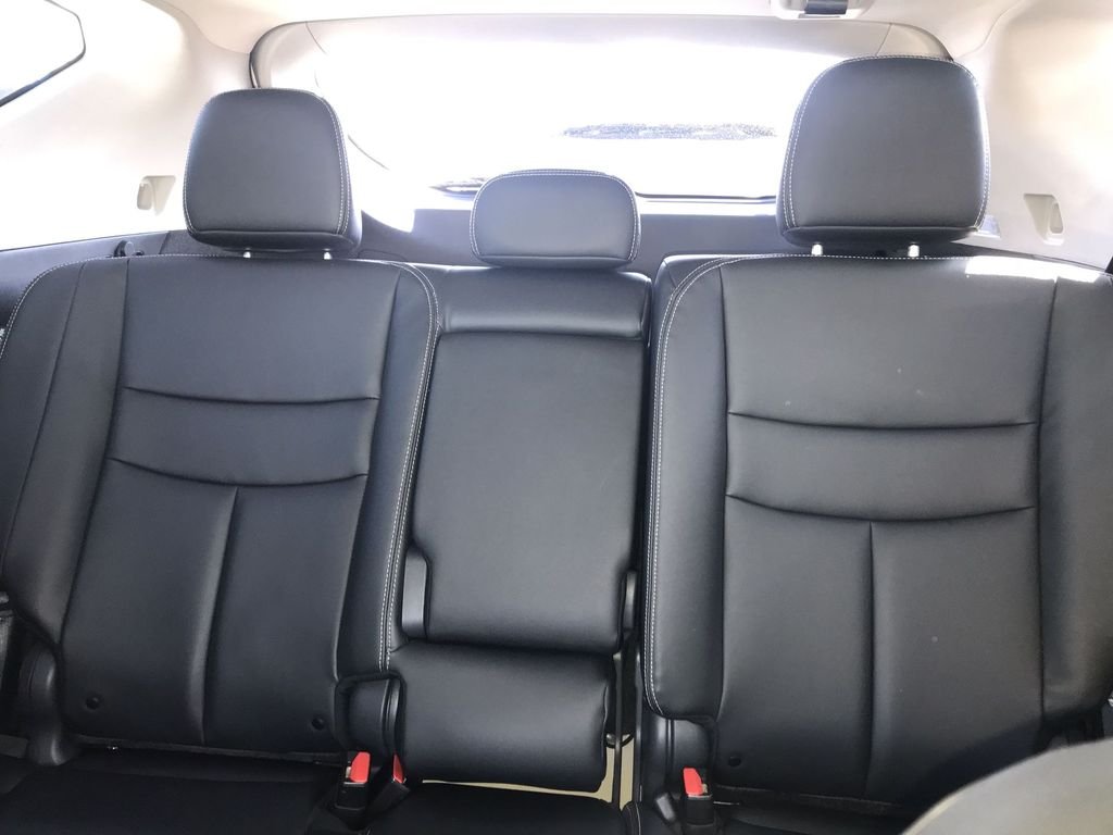 Certified Used 2023 White Nissan SV image 21