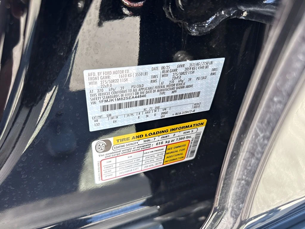 Used 2025 Black Ford Platinum image 41