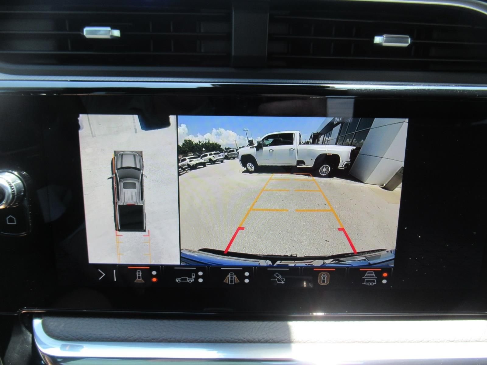 Used 2026 Silver GMC Denali image 29
