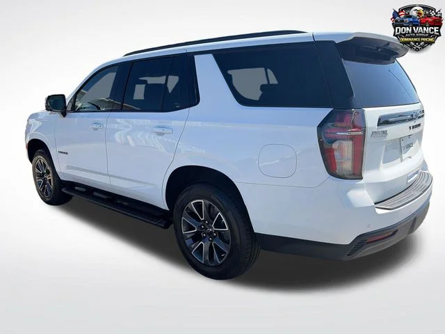 Used 2024 White Chevrolet Z71 image 3