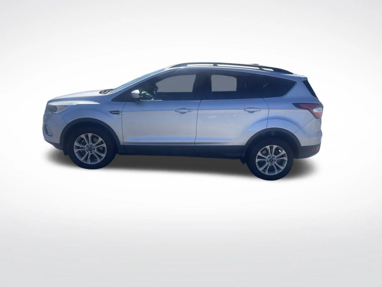 Used 2018 Ingot Silver Ford SE image 33