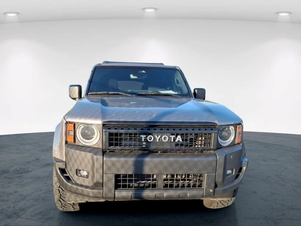Used 2025 Gray Toyota 1958 image 8