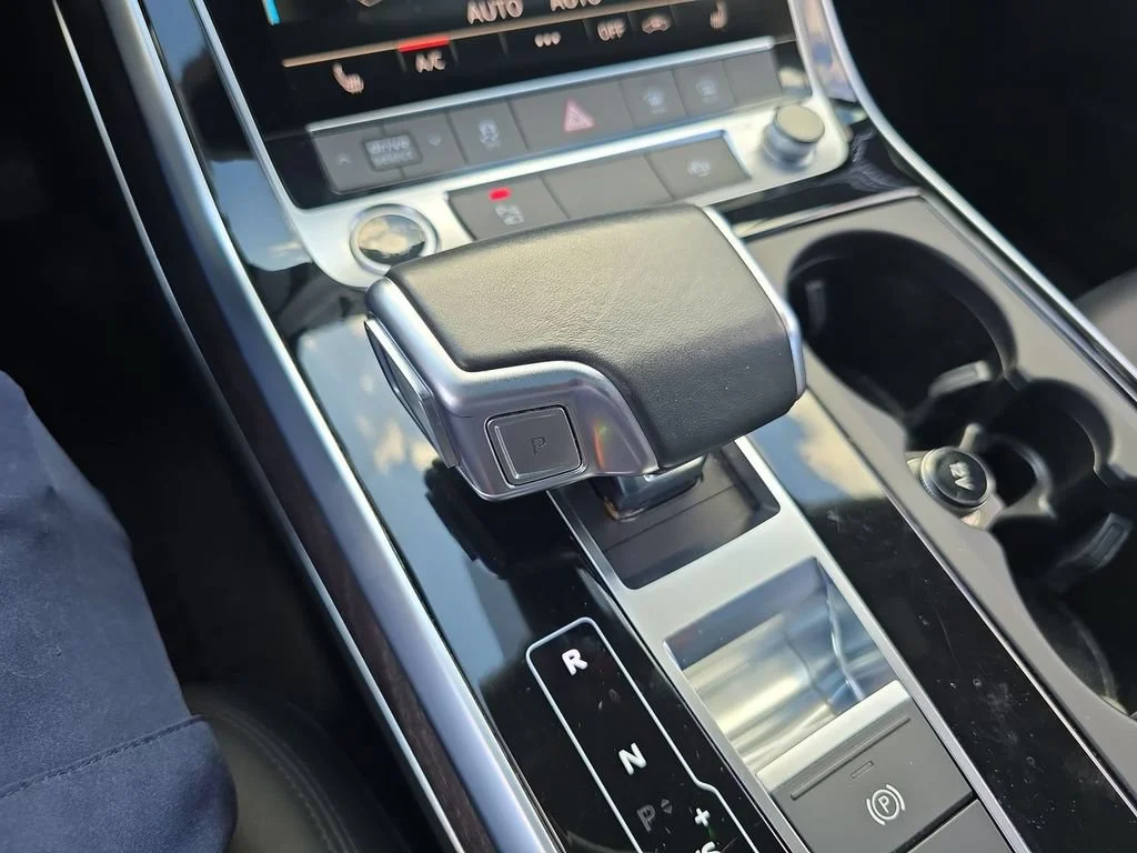 Used 2021 White Audi Premium 55 TFSI quattro Tiptronic image 22