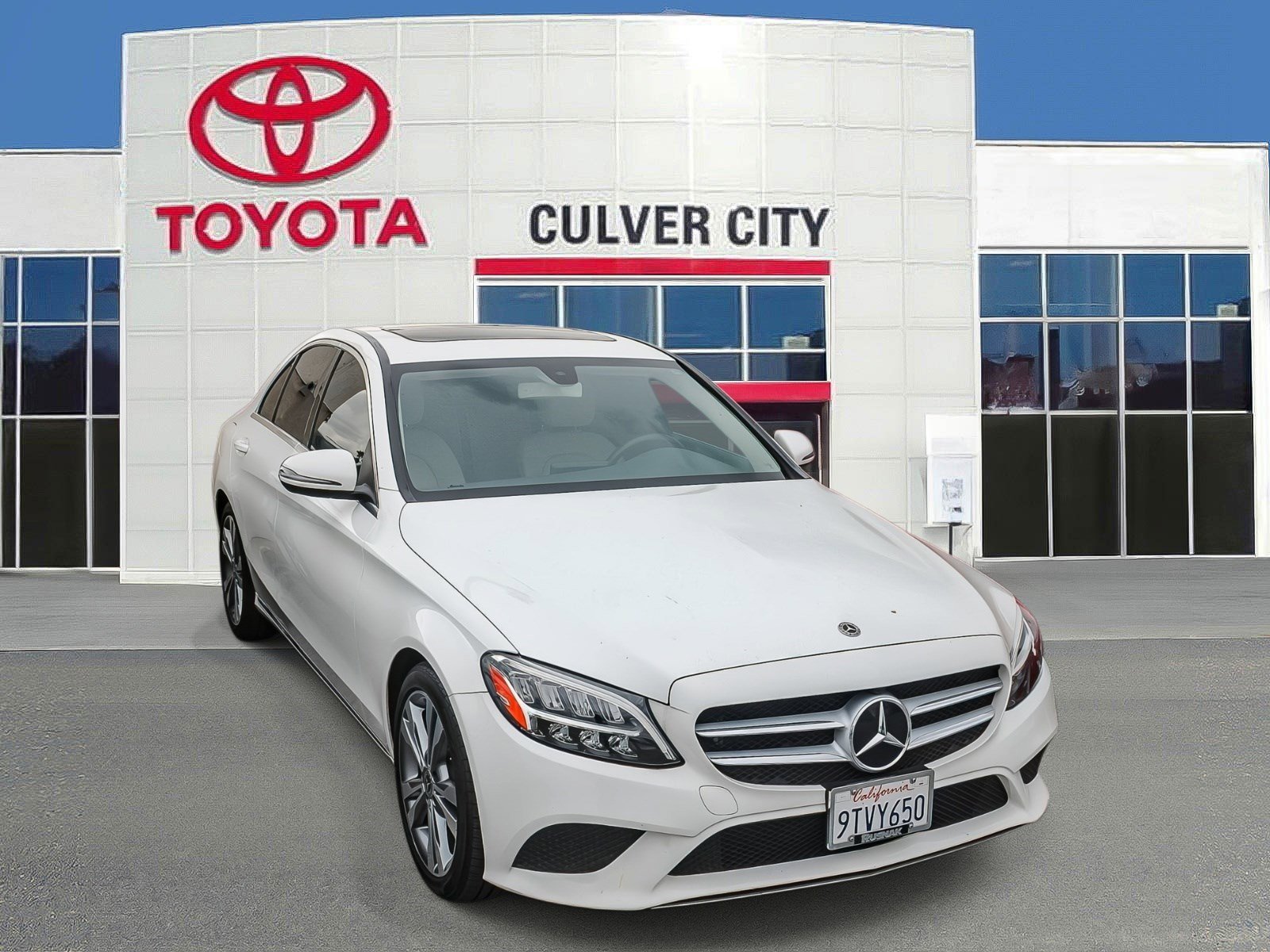 2019 Mercedes-Benz C-Class C300's photo