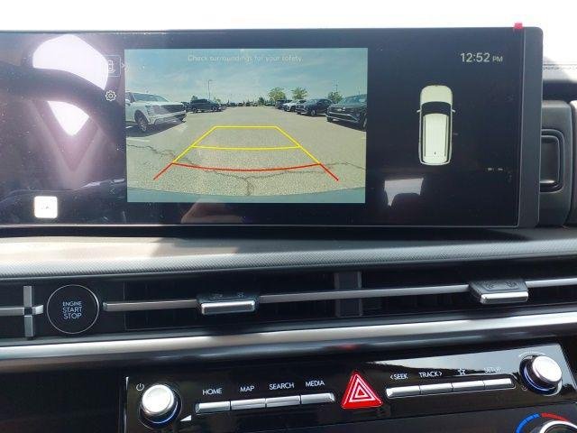 New 2026 Gray Hyundai SE image 25