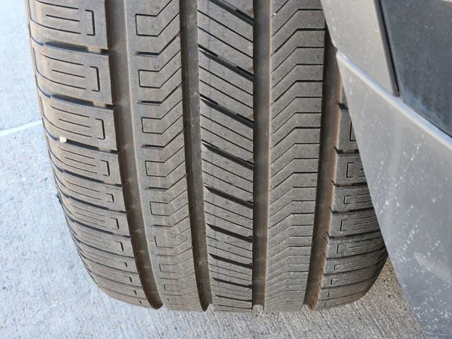 Used 2024 Black Land Rover S image 11