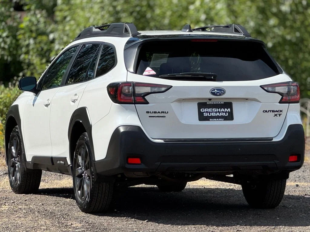 Used 2025 Crystal White Pearl Subaru Onyx Edition XT image 5