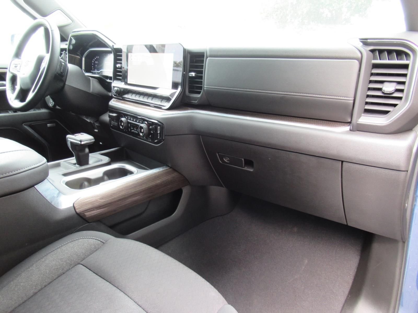 Used 2024 Blue Chevrolet RST image 11