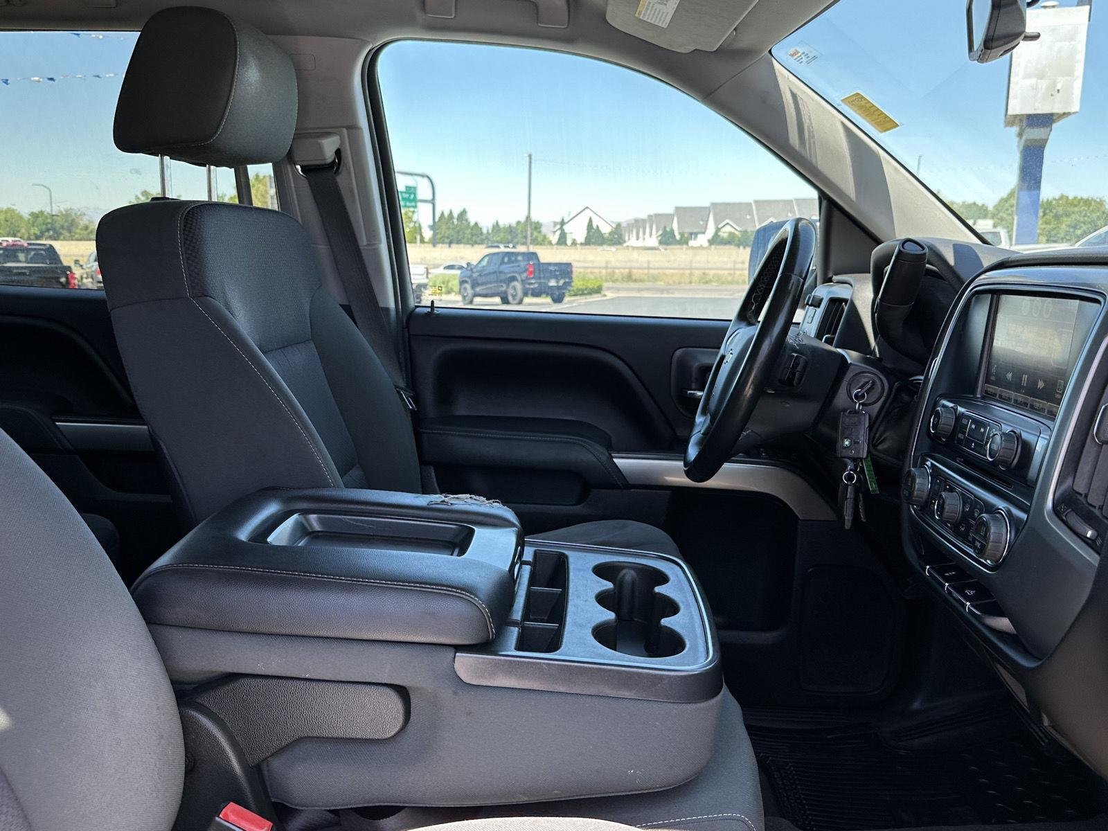 Certified Used 2015 TUNGSTEN METALLIC Chevrolet LT image 39