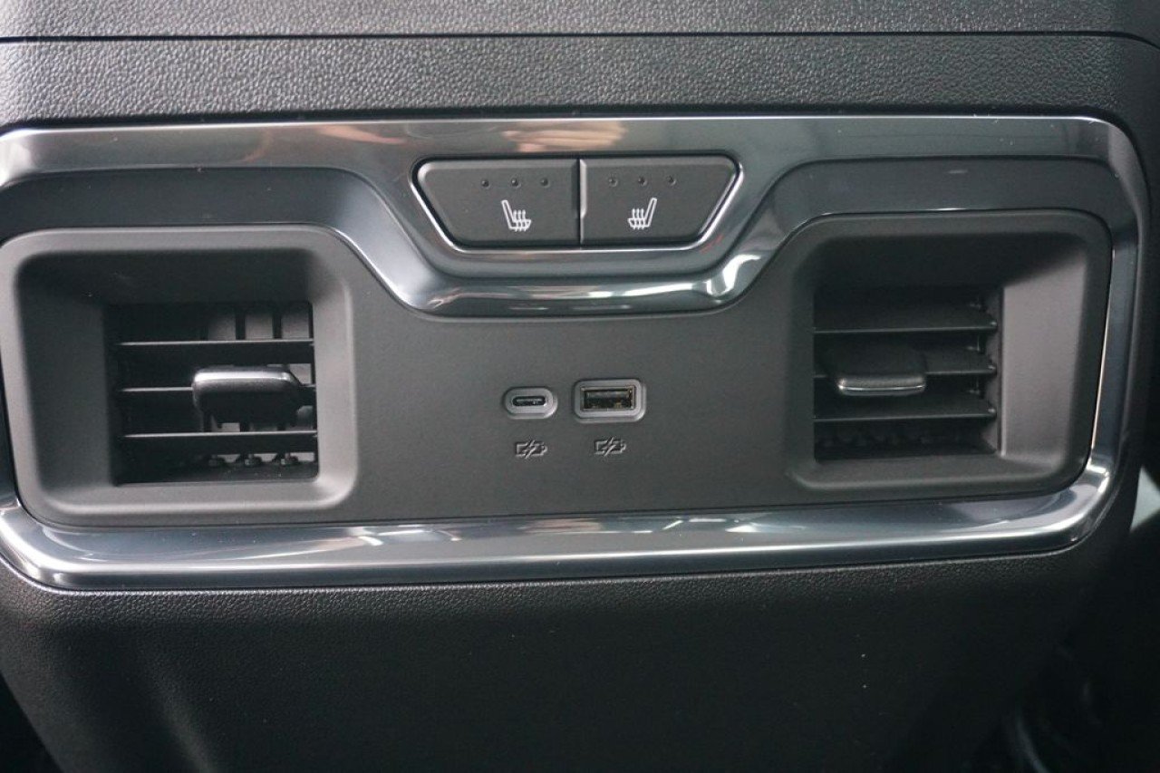 2026 Chevrolet Silverado 2500 HD LTZ - Photo 24