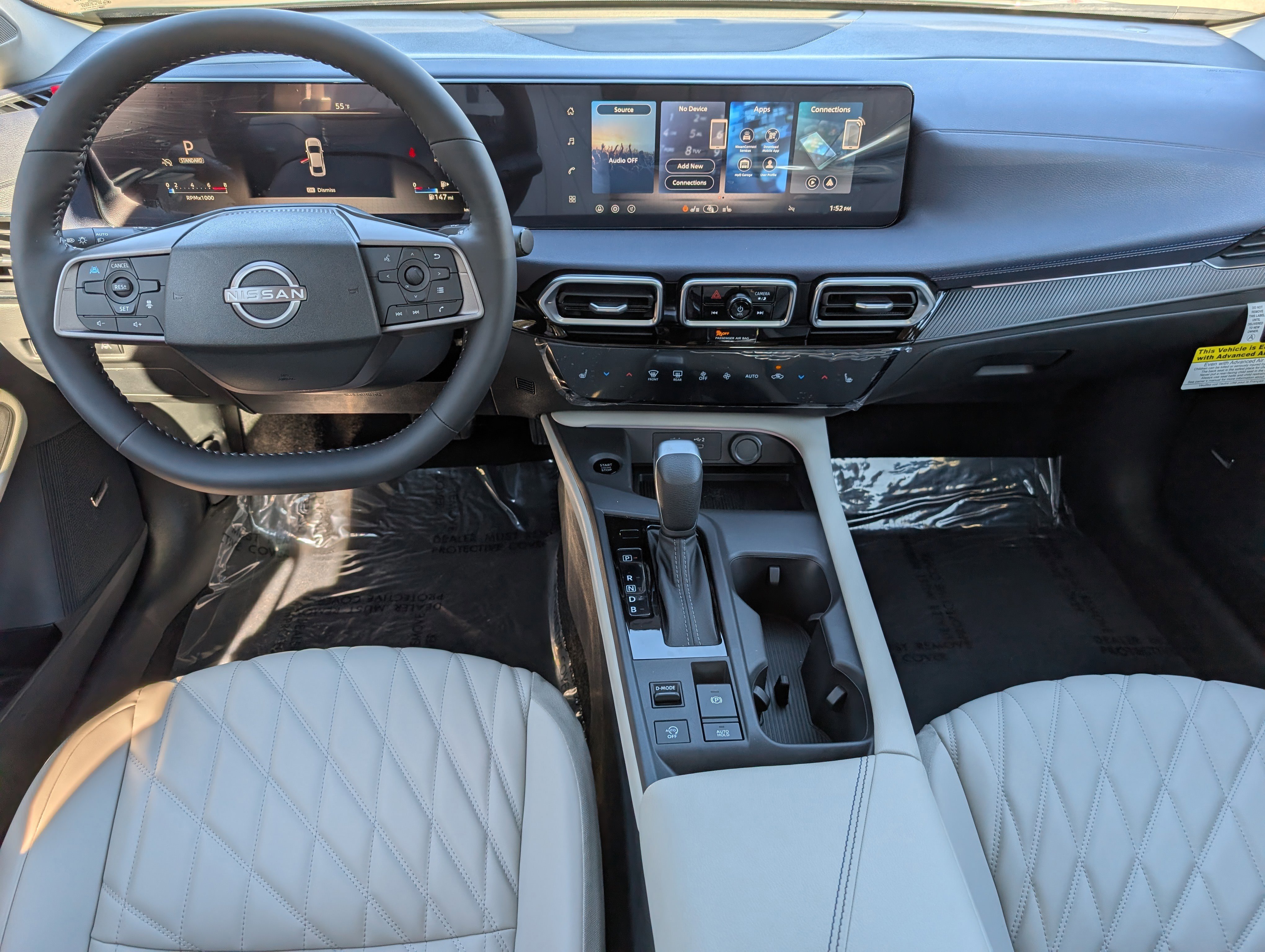 2026 Nissan Sentra SL - Photo 12