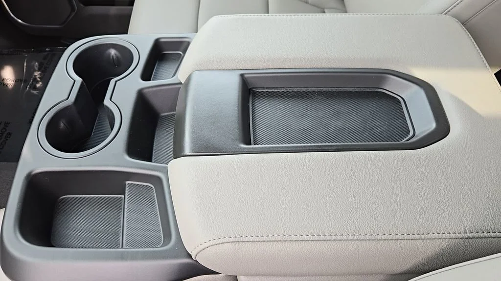 2026 GMC Sierra 1500 SLT - Photo 15