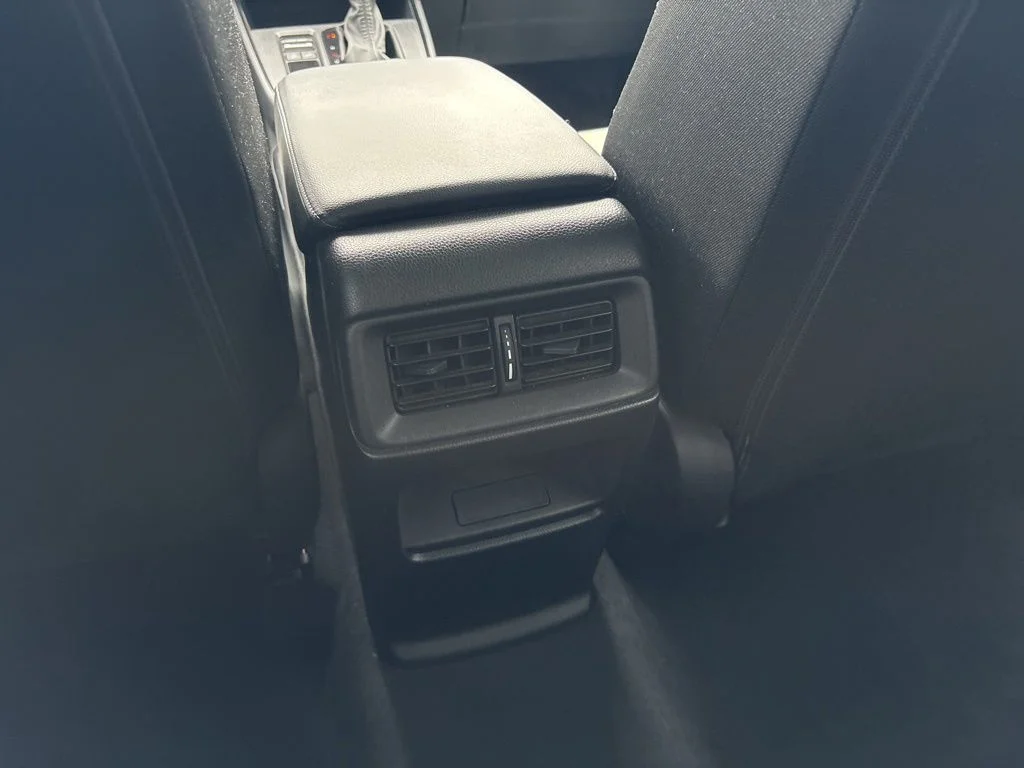 Used 2023 White Honda LX image 18