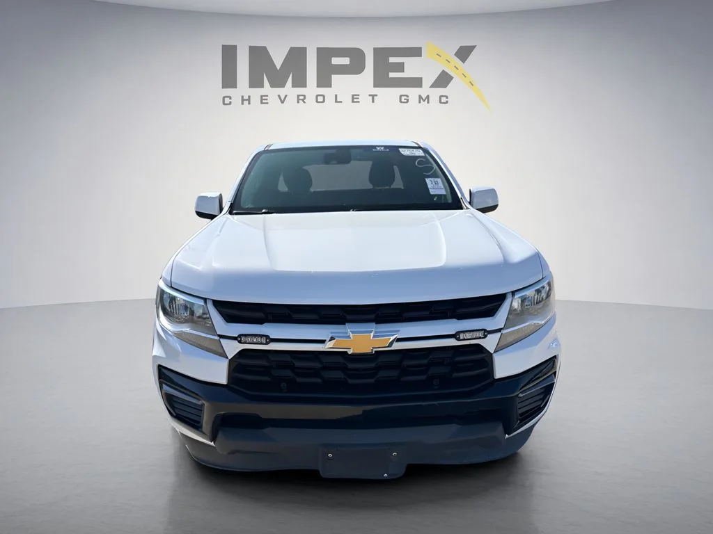 Used 2022 White Chevrolet LT image 6