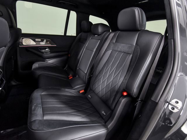 New 2026 MANUFAKTUR Silicon Grey Mercedes-Benz GLS 63 AMG® image 61