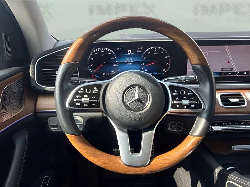 Used 2022  Mercedes-Benz GLS 450 image 14
