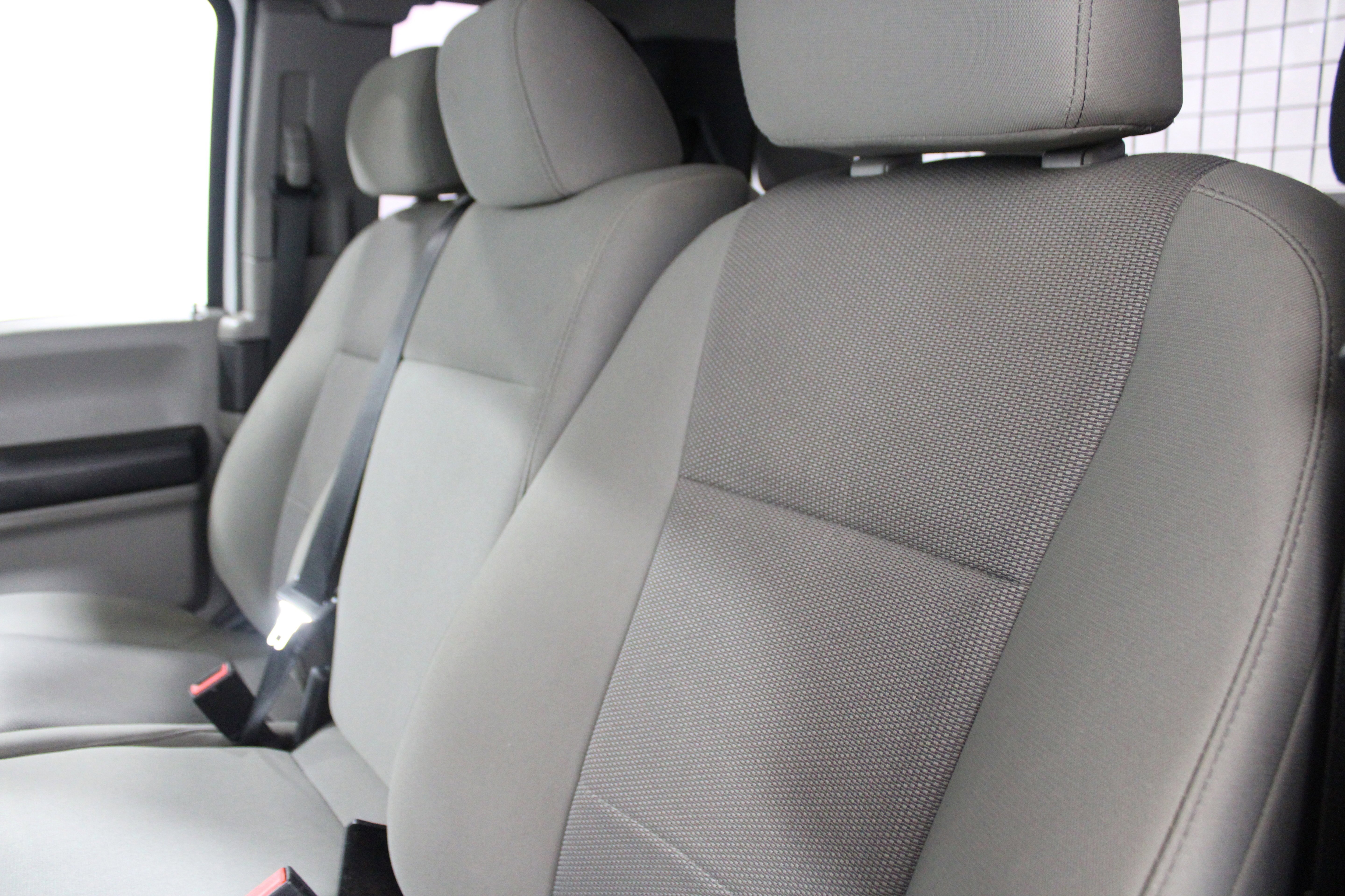 2020 Ford F-350 Super Duty Chassis Cab XL - Photo 6