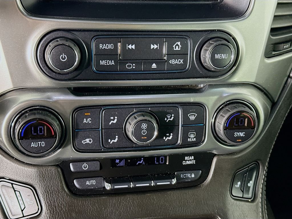 Used 2019 Gray Chevrolet LT image 17
