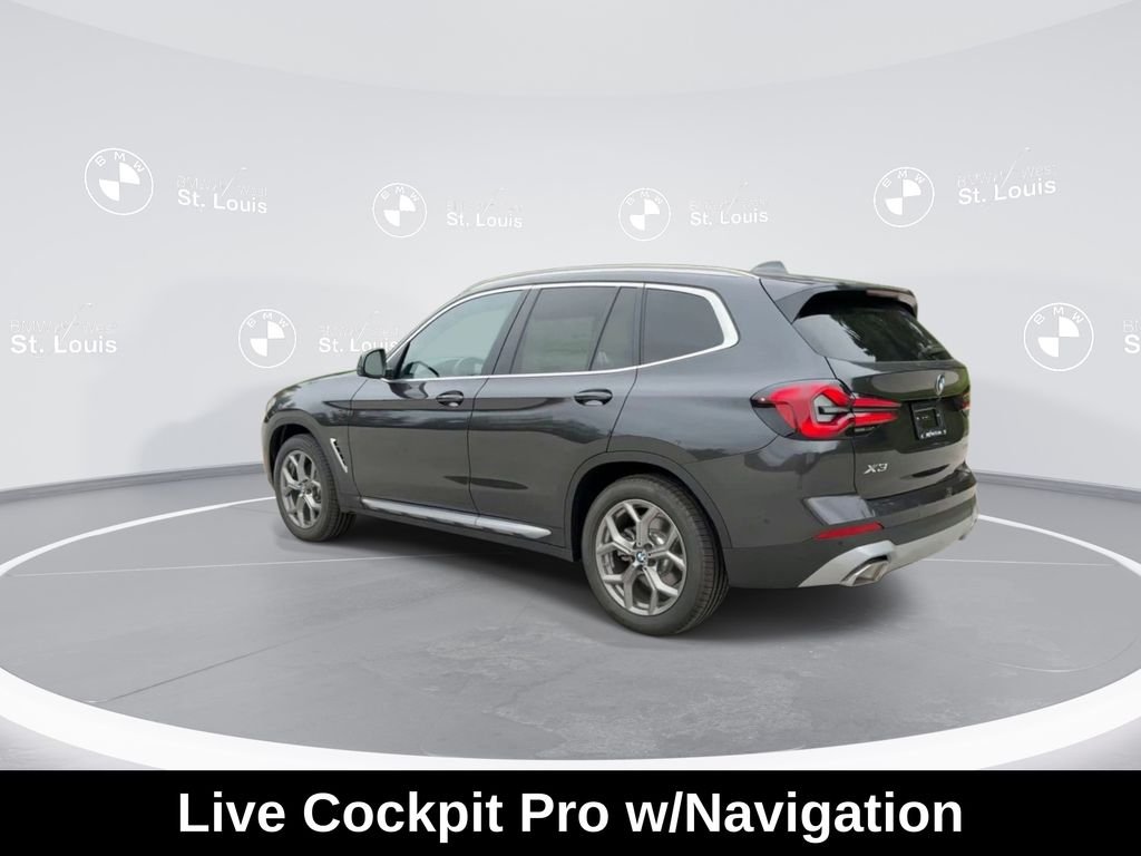 Used 2024 Gray BMW xDrive30i image 18