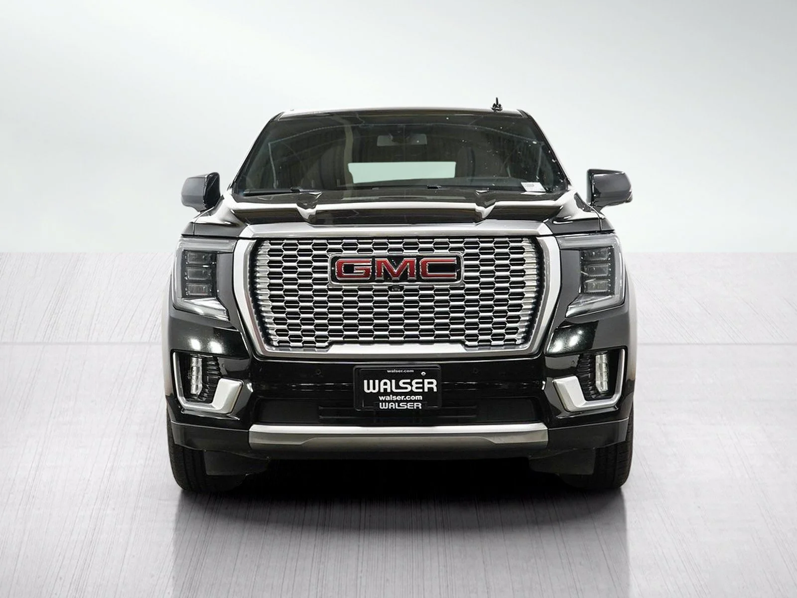 Used 2021 Black GMC Denali image 8