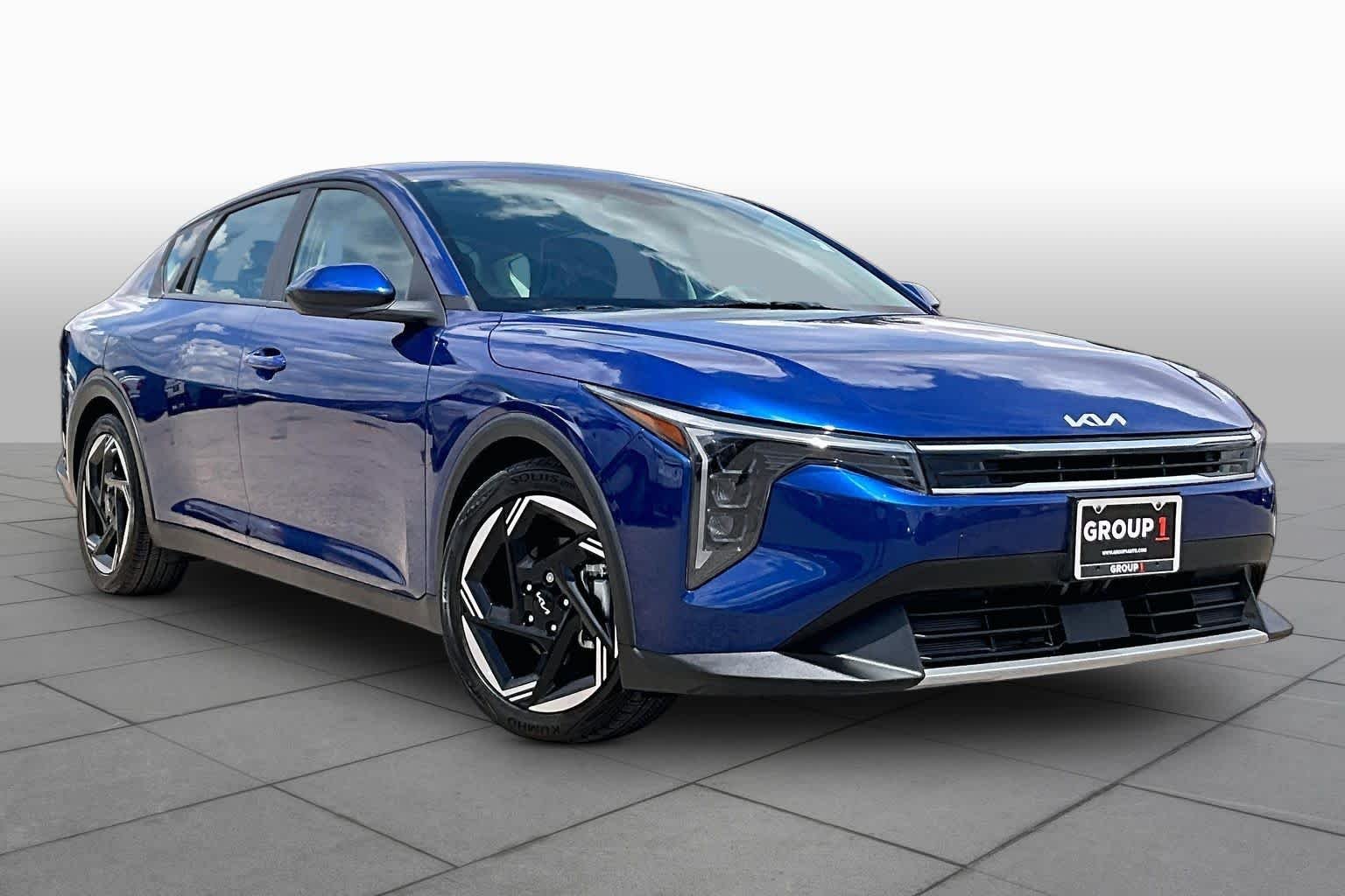 Pre-Owned 2025 Kia K4 EX